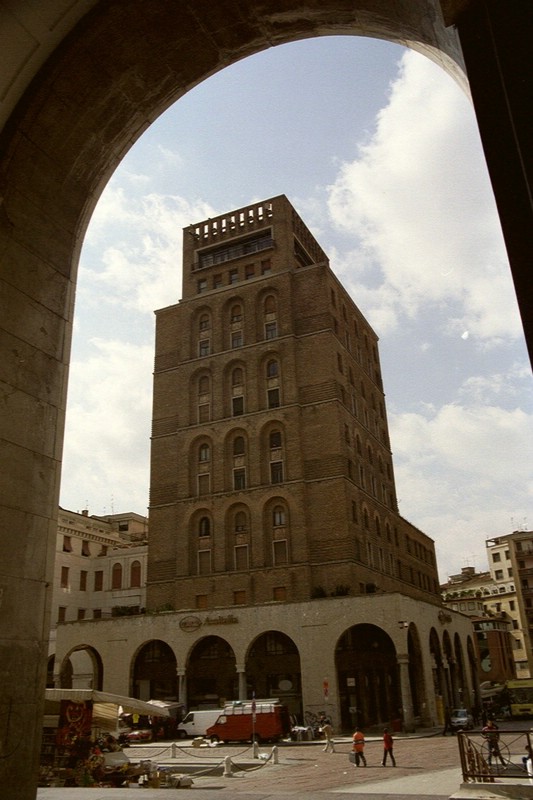 gs4011.JPG