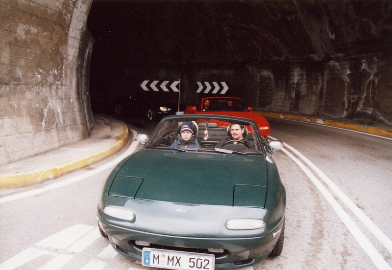 03Tour25.jpg