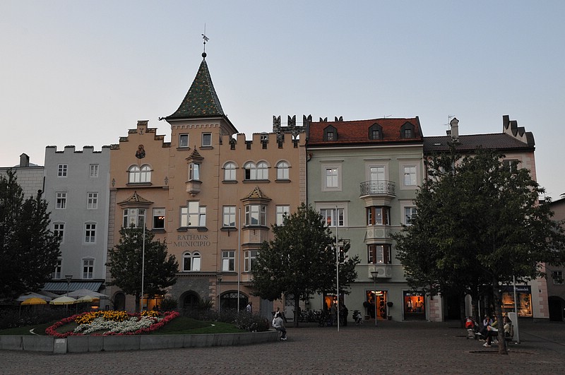 DSC_8053E.jpg