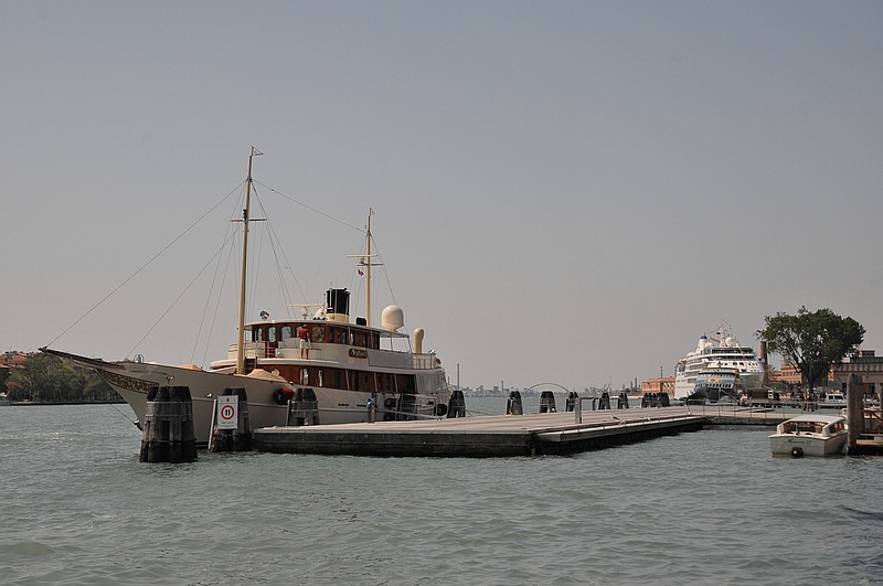 DSC_7043.JPG