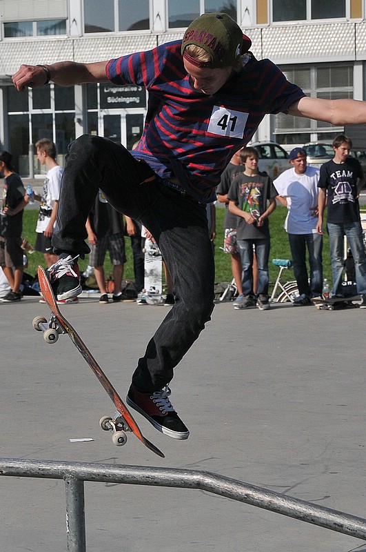 DSC_09946C2.jpg