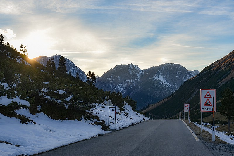 DSC_3230RAW.jpg