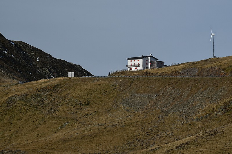 DSC_3316CERAW.jpg