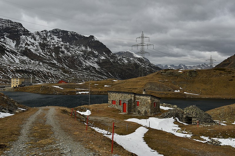 DSC_3655RAW.jpg