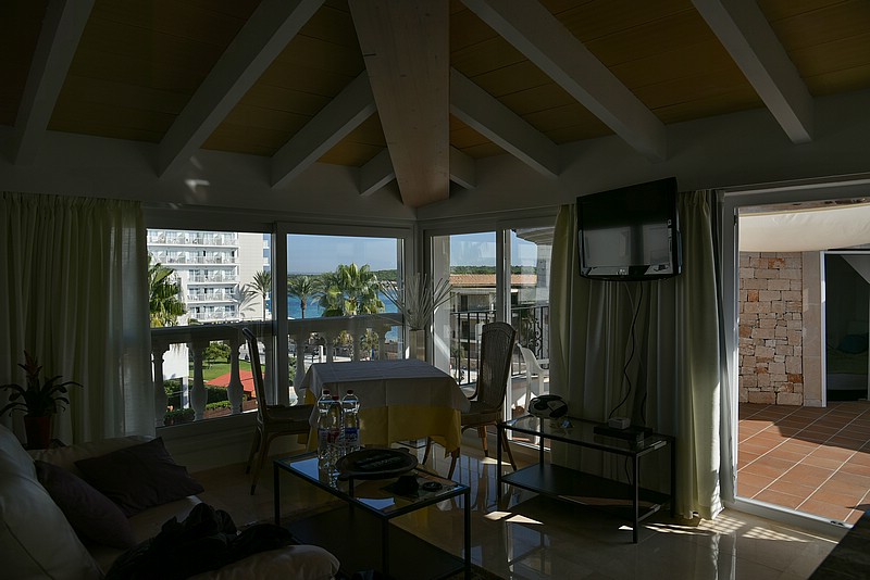 DSC_2669RAW.jpg