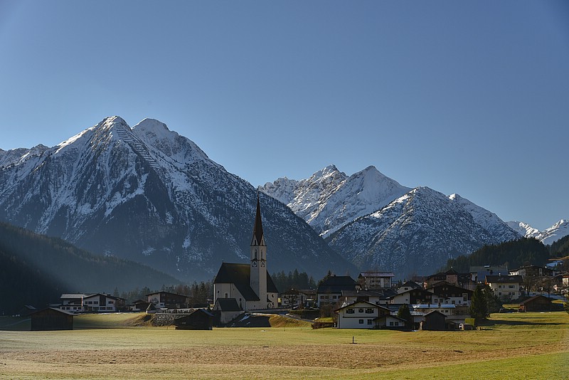 DSC_3743RAW.jpg