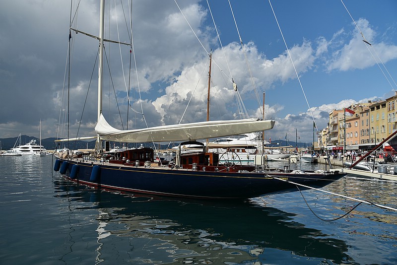 DSC_5241RAW.jpg