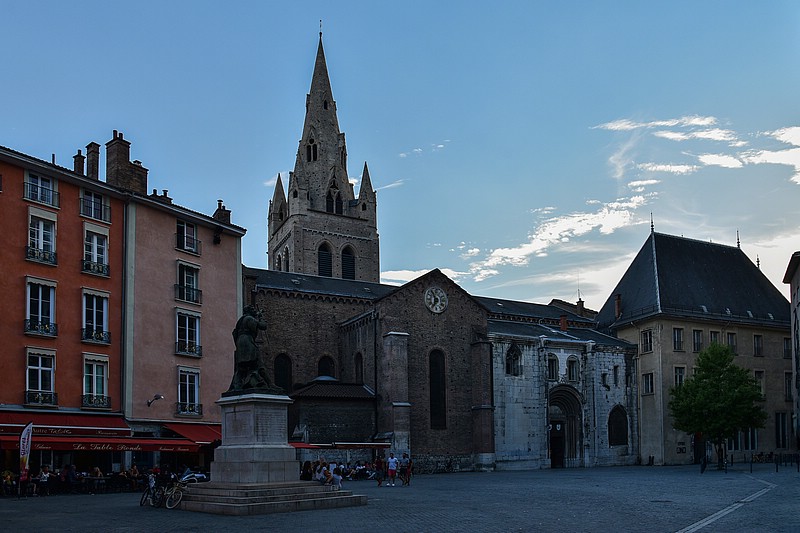DSC_3227RAW.jpg