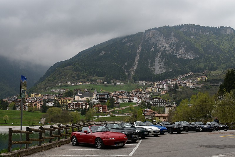 DSC_4927RAW.jpg