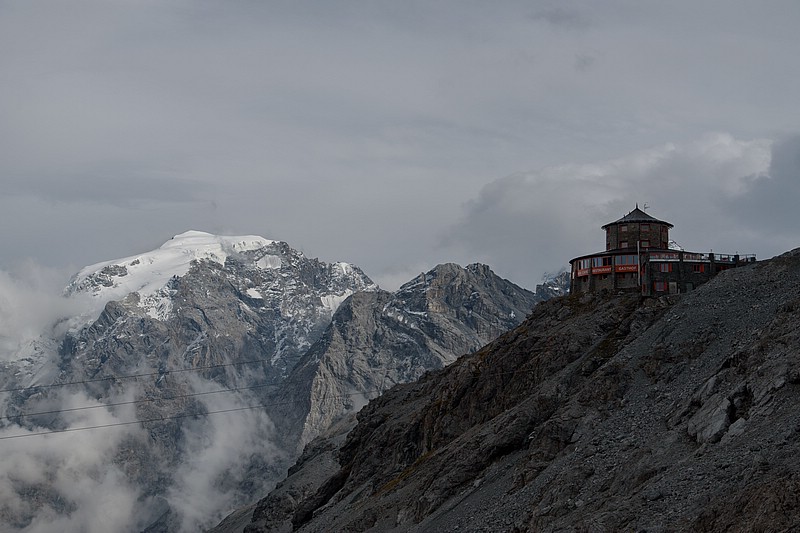 DSC_5776RAW.jpg
