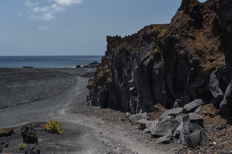DSC_1366RAW.jpg