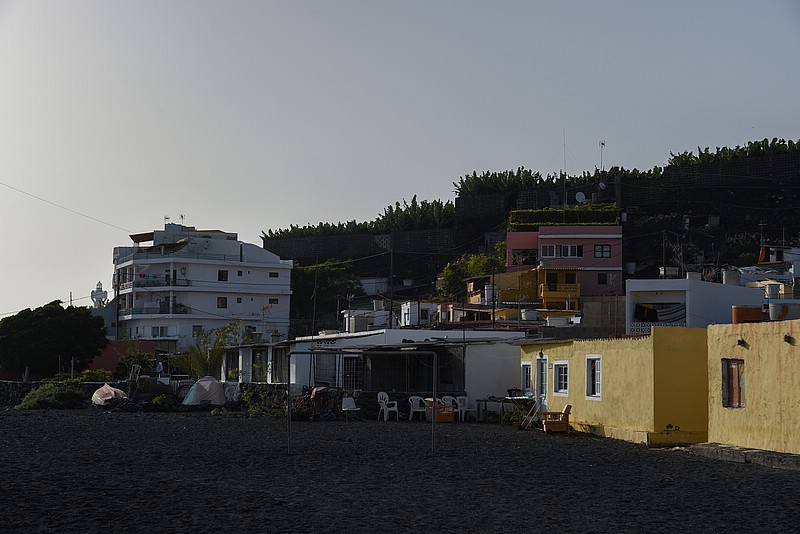 DSC_1524RAW.jpg