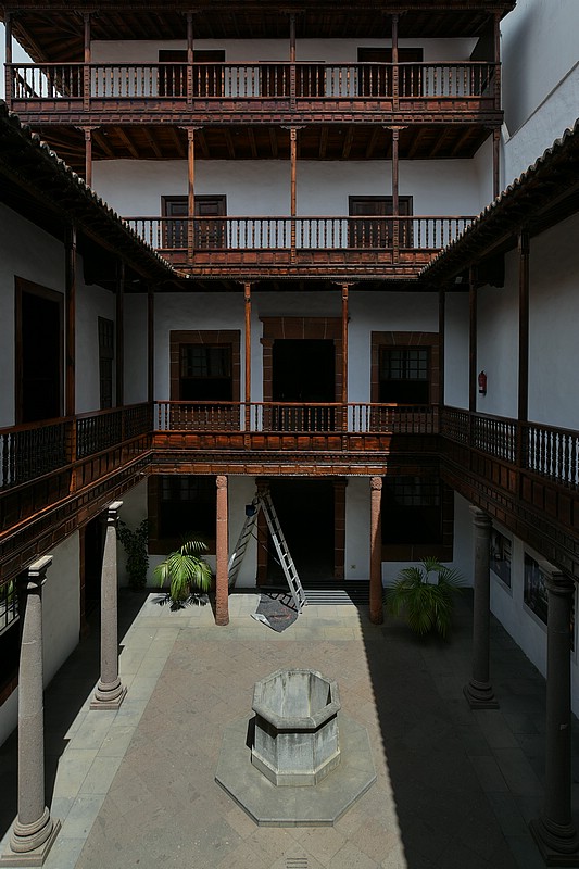 DSC_1622RAW.jpg