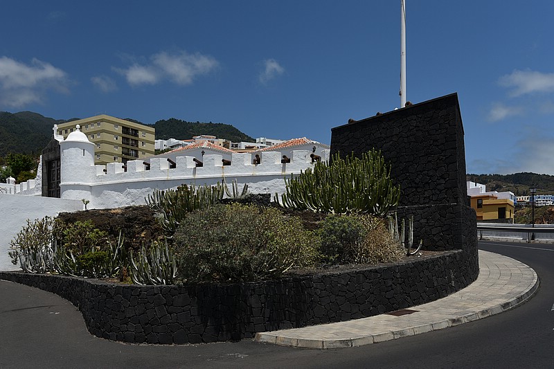 DSC_1708RAW.jpg