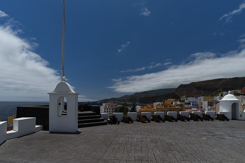 DSC_1717RAW.jpg