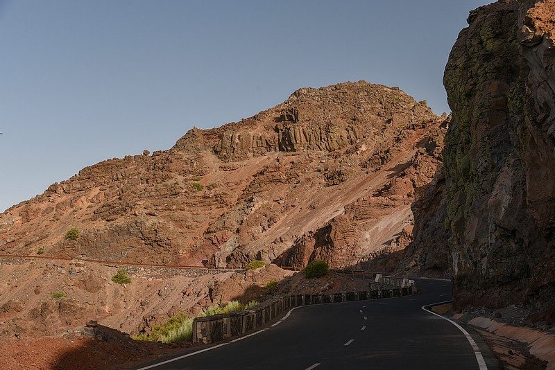 DSC_2532RAW2.jpg